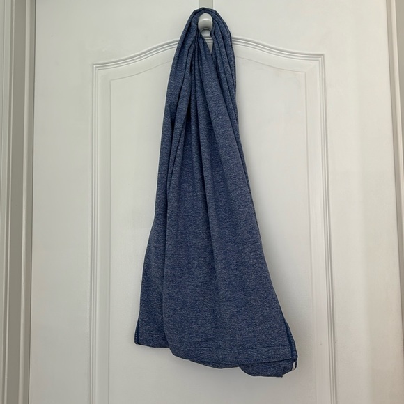 Lululemon light blue infinity wrap scarf with snaps, like new - Picture 1 of 4